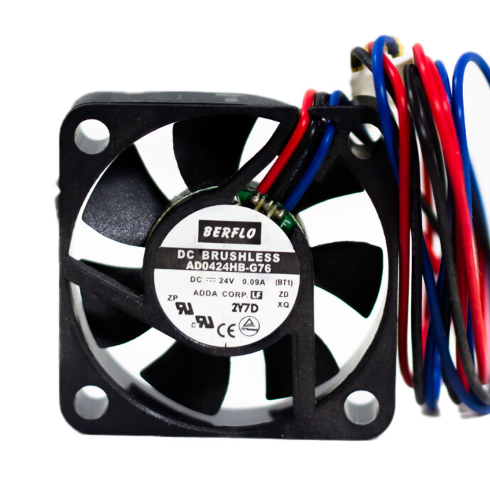 VENTILADOR MINI 40X40X10 24V AD0424HBG76 7668 005.092
